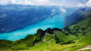 Lake Brienz 4K Ultra HD Landscape