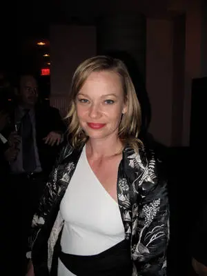 Adorable Smile Of Samantha Mathis