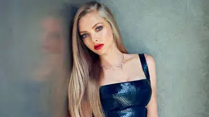 Amanda Seyfried Beautiful Actress HD