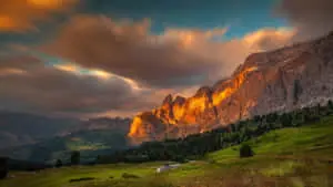 Breathtaking View Of A Majestic Landscape 