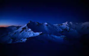 Soaring Upwards to Blue Mountain 
