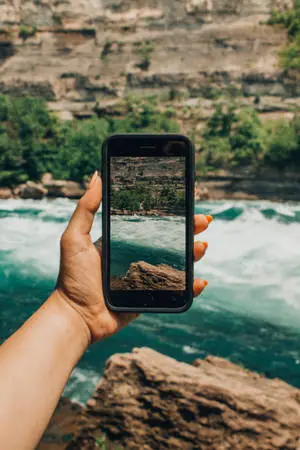 Cool IPhone Cliffside