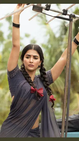 Indian Actress Pooja Hedge HD