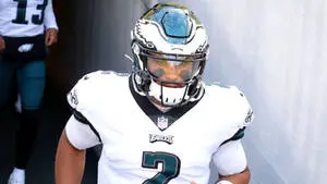 Jalen Hurts In Stadium Eagles