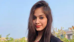  Caption: Jannat Zubair – Radiance Personified in Traditional Indian Attire 