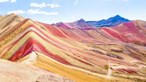 Montaña De Siete Colores Cusco Peru