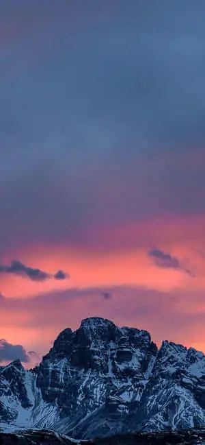 Majestic Mountain Scenery on Your iPhone
