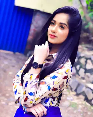 Vector Art Jannat Zubair
